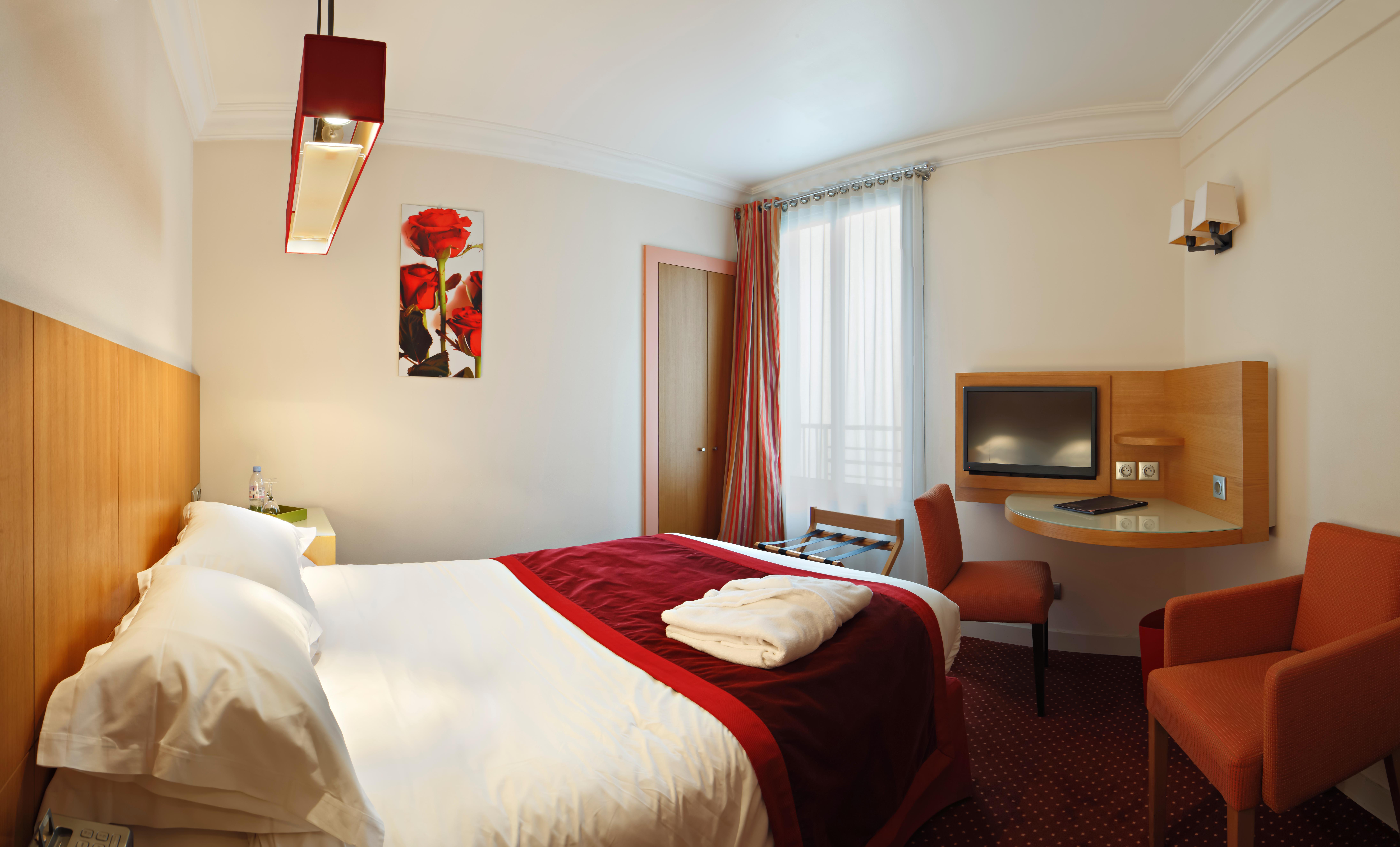 เวสต์ไซด์ อาร์ค เดอ ทริยอมฟ์ โฮเทล Hotel ปารีส ภายนอก รูปภาพ