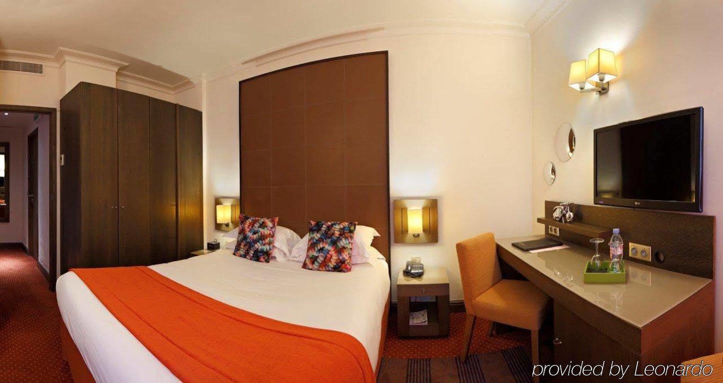 เวสต์ไซด์ อาร์ค เดอ ทริยอมฟ์ โฮเทล Hotel ปารีส ภายนอก รูปภาพ